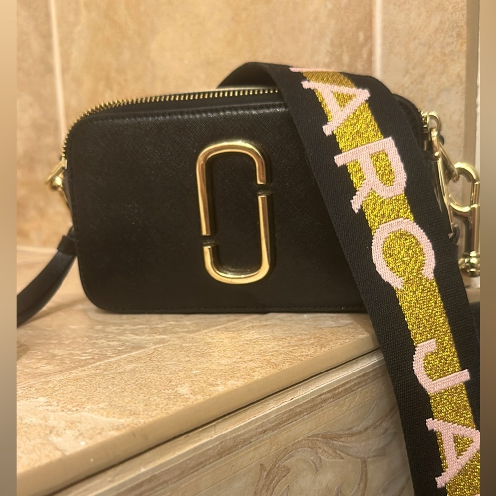 Marc Jacobs The Mixed Media Snapshot Crossbody Bag